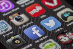 social media apps on iphone