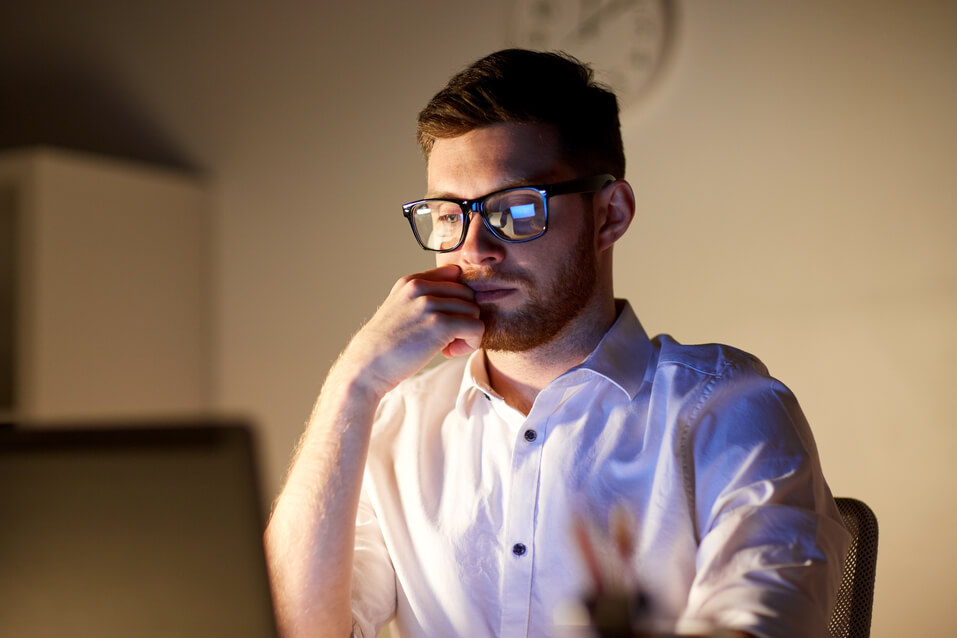 man learning what is internet privacy